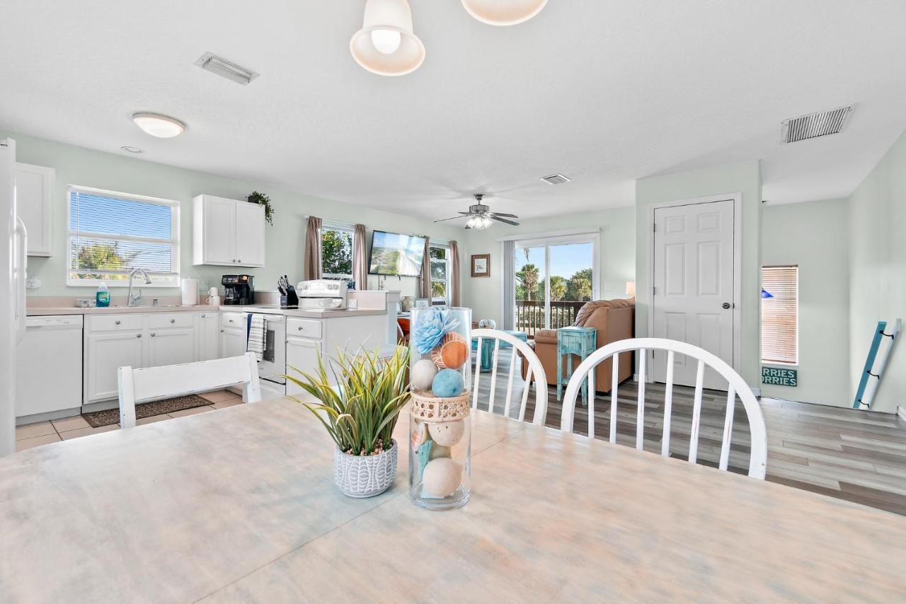 Beachside Serenity Escape - Private 3Br And 2Ba, Dog Friendly Duplex Oasis, Steps To Shore! Melbourne Eksteriør bilde