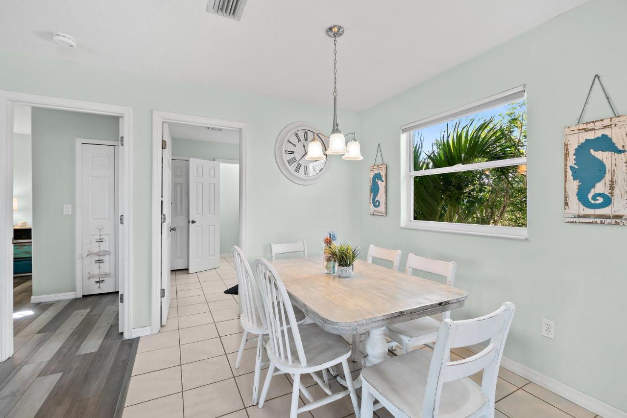 Beachside Serenity Escape - Private 3Br And 2Ba, Dog Friendly Duplex Oasis, Steps To Shore! Melbourne Eksteriør bilde