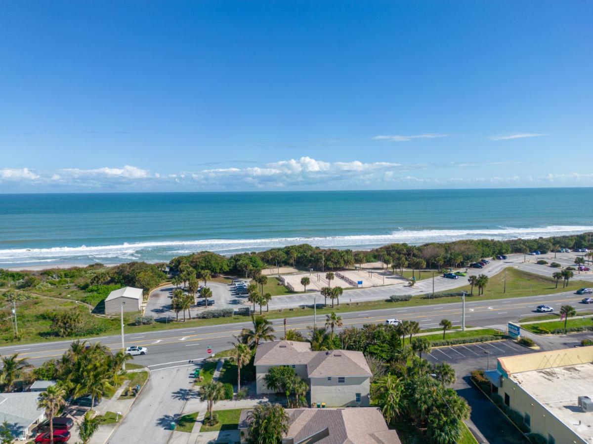 Beachside Serenity Escape - Private 3Br And 2Ba, Dog Friendly Duplex Oasis, Steps To Shore! Melbourne Eksteriør bilde