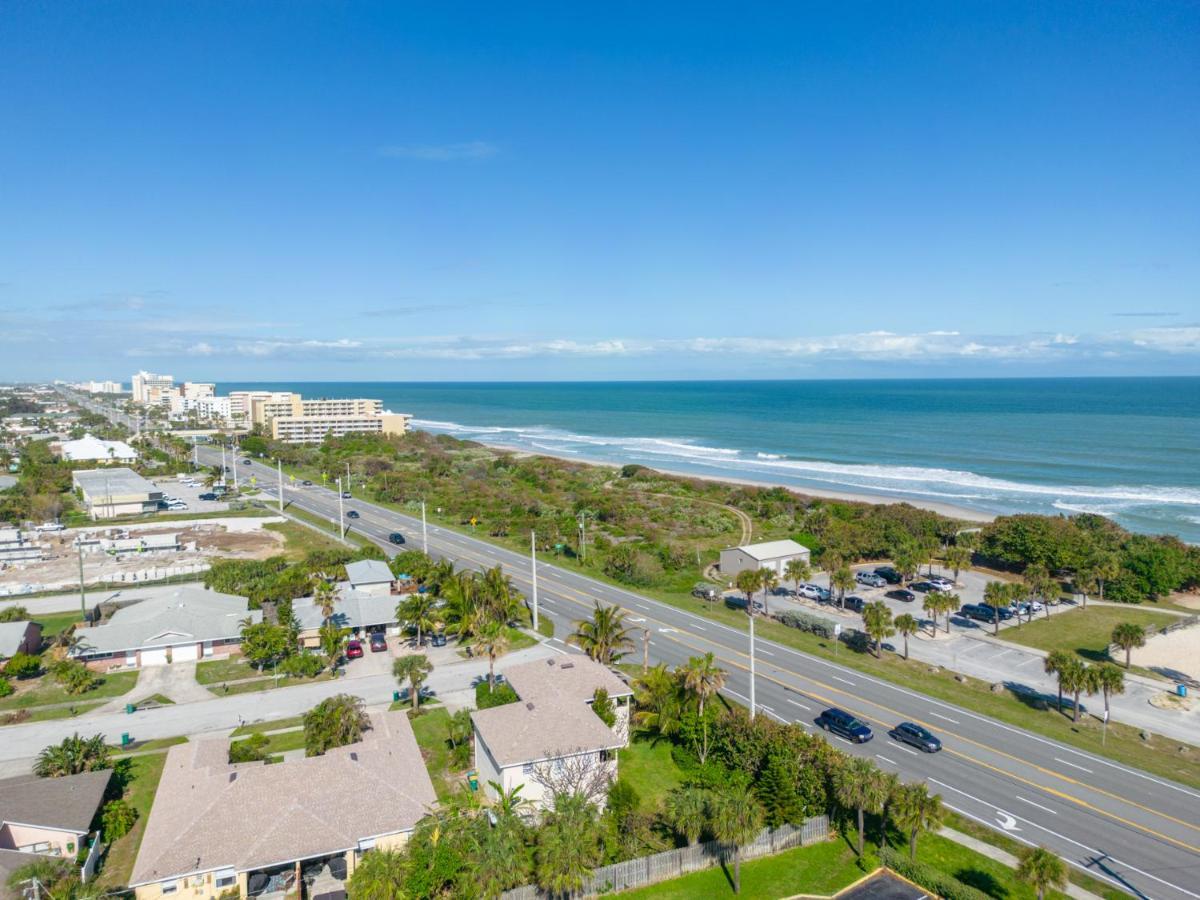 Beachside Serenity Escape - Private 3Br And 2Ba, Dog Friendly Duplex Oasis, Steps To Shore! Melbourne Eksteriør bilde